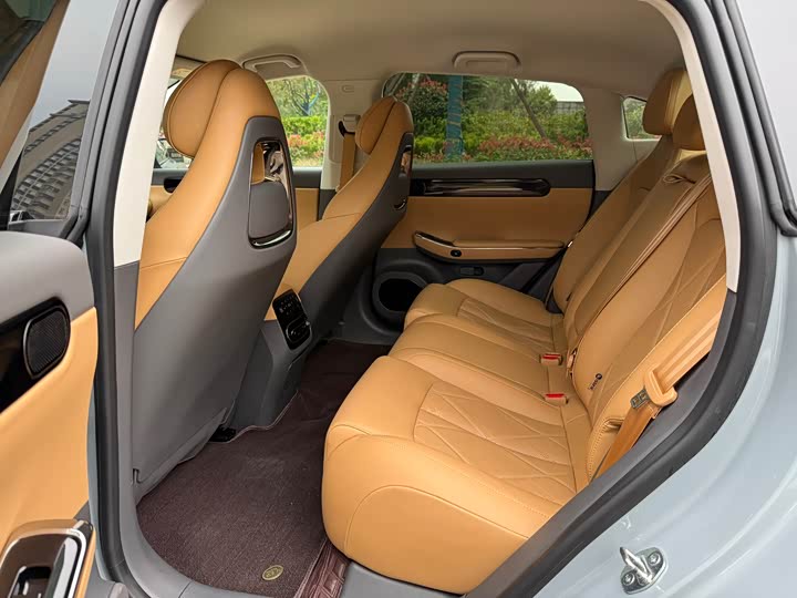 Фото 9 - Leapmotor C01