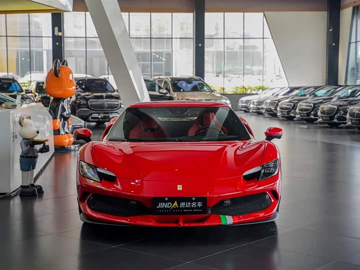 Фото 5 - Ferrari 296