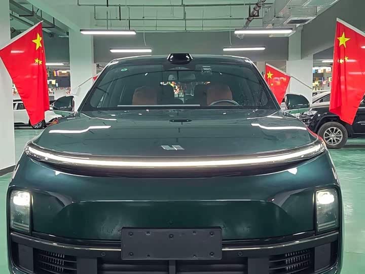 Фото 2 - LiXiang L9