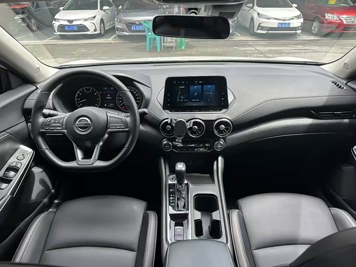 Фото 5 - Nissan Sylphy