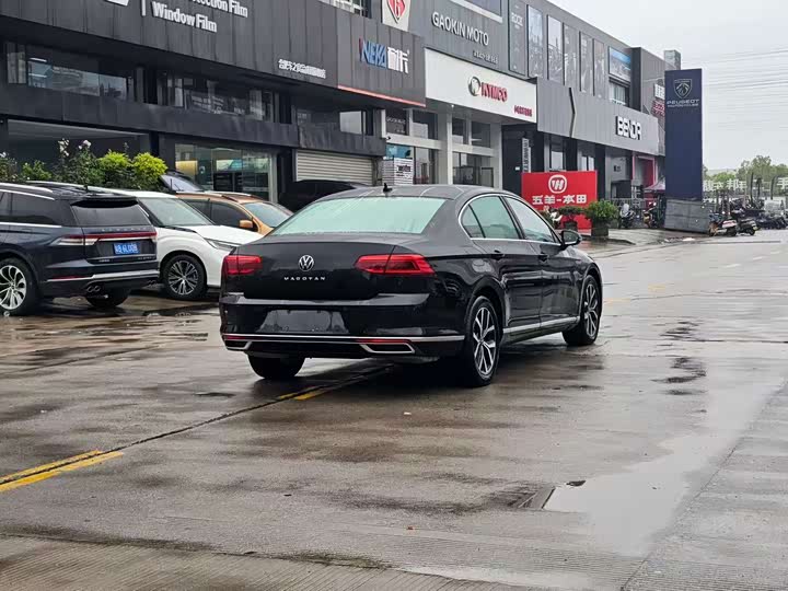 Фото 4 - Volkswagen Magotan