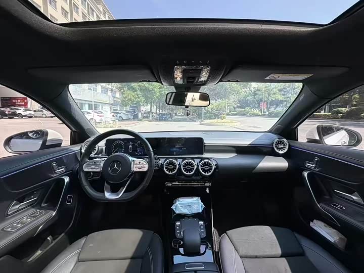 Фото 6 - Mercedes-Benz A-Class