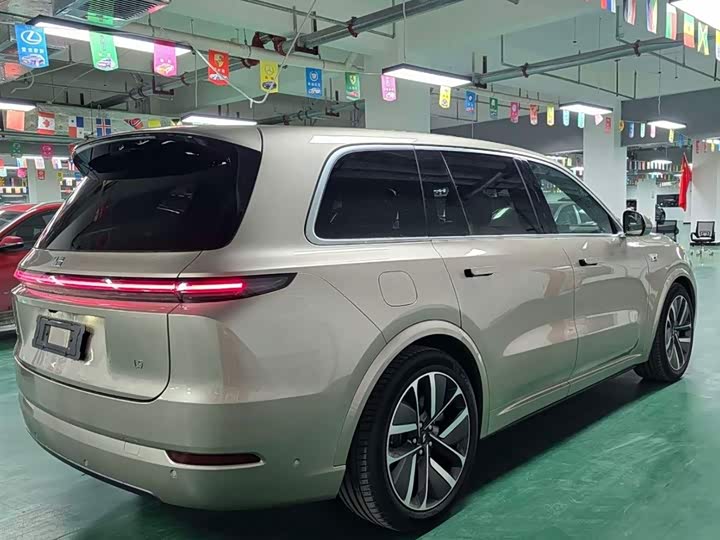 Фото 5 - LiXiang L9