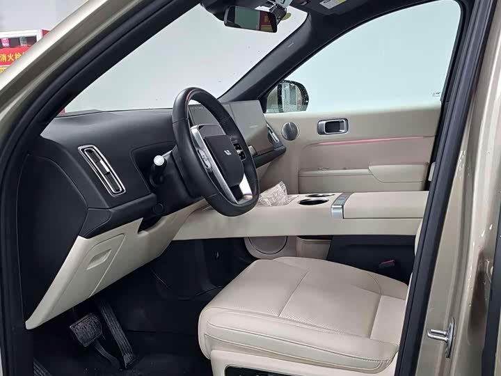 Фото 6 - LiXiang L9