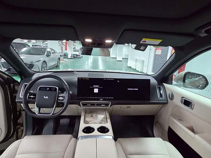 Фото 8 - LiXiang L9