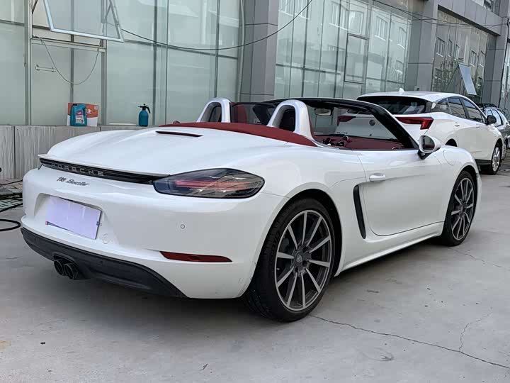 Фото 16 - Porsche 718