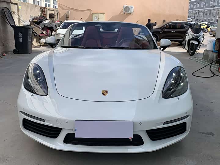 Фото 2 - Porsche 718