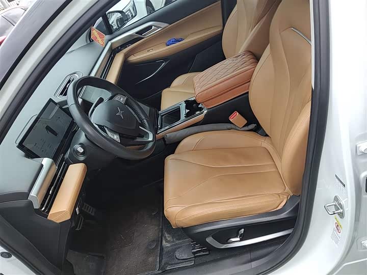 Фото 15 - XPeng P5