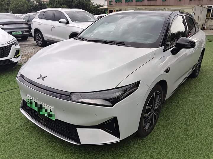 Фото 2 - XPeng P5