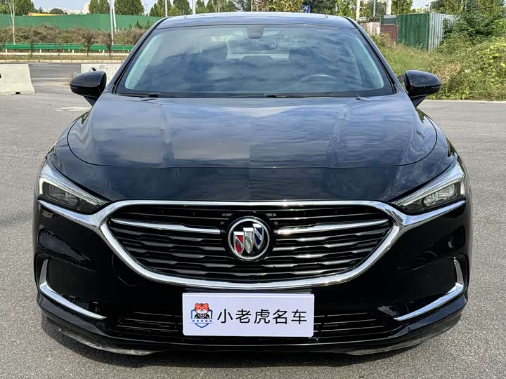 Фото 2 - Buick LaCrosse