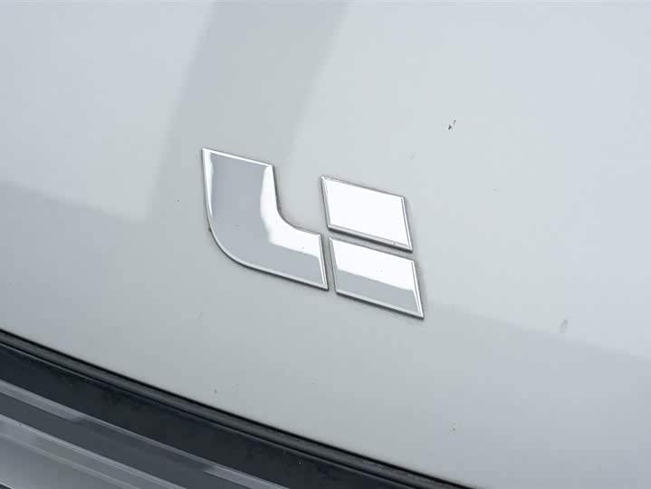 Фото 20 - LiXiang L9