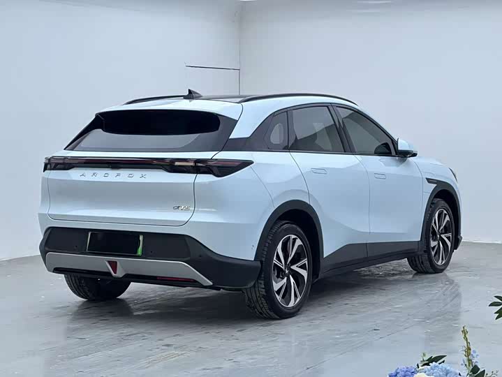 Фото 7 - BAIC Arcfox Alpha T5