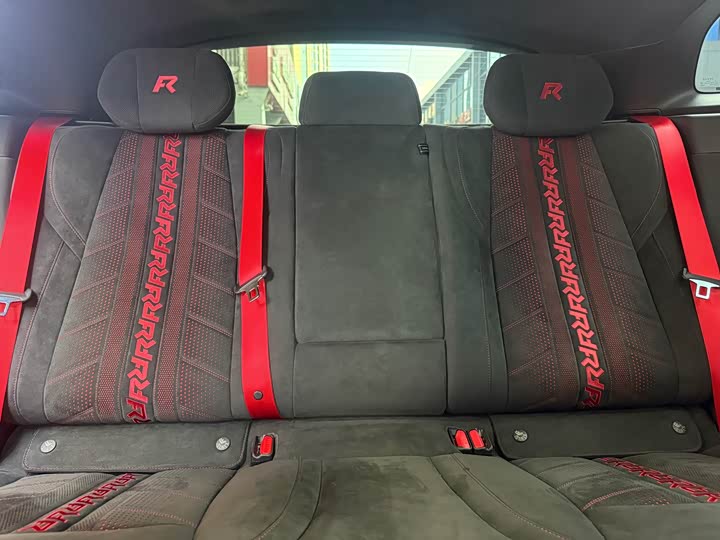 Фото 11 - Zeekr 001 FR