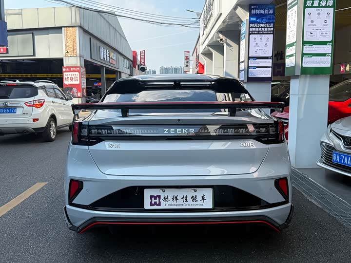 Фото 25 - Zeekr 001 FR
