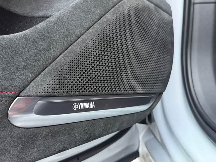 Фото 7 - Zeekr 001 FR