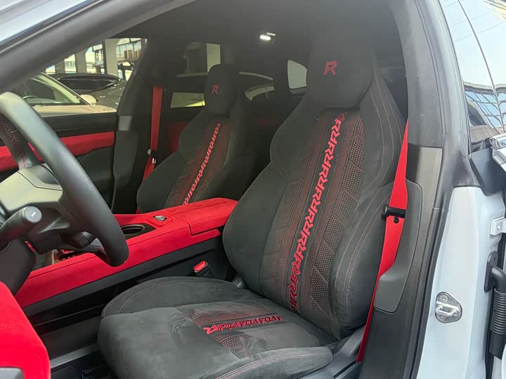 Фото 8 - Zeekr 001 FR