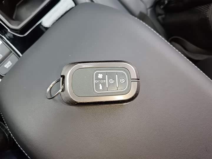 Фото 9 - Honda Accord Hybrid