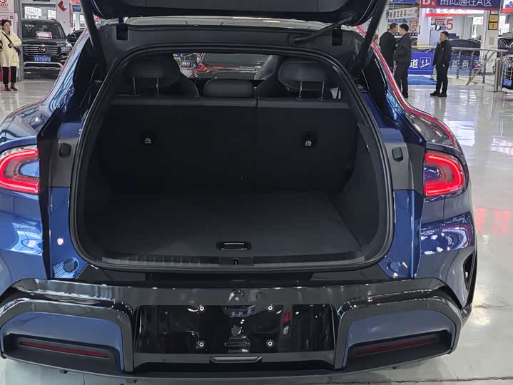 Фото 9 - Xiaomi YU7