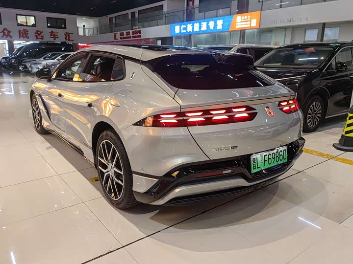 Фото 7 - Denza Z9GT