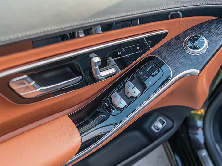 Фото 12 - Mercedes-Benz S-Class