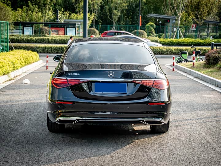 Фото 5 - Mercedes-Benz S-Class