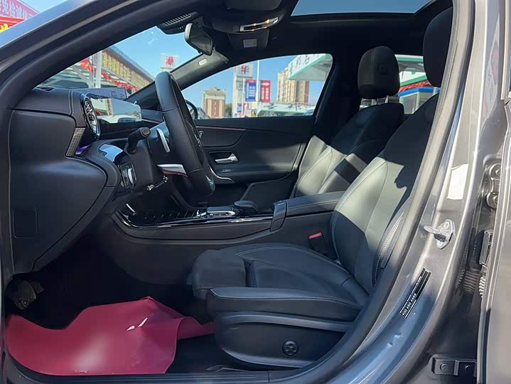 Фото 6 - Mercedes-Benz A-Class