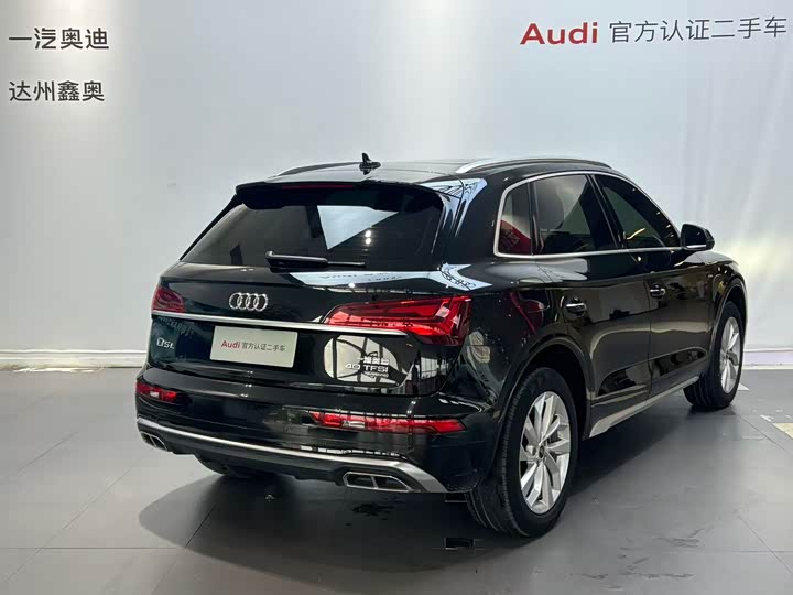 Фото 5 - Audi Q5L
