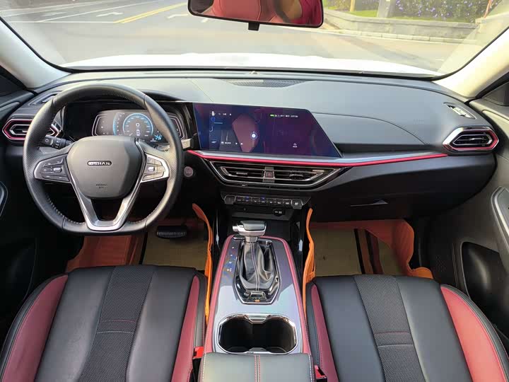 Фото 15 - Changan Oshan X5