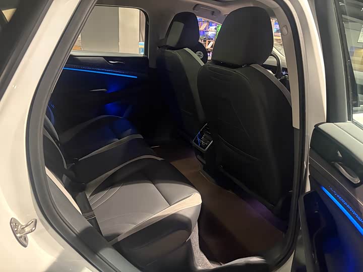 Фото 9 - Volkswagen ID.7 Vizzion