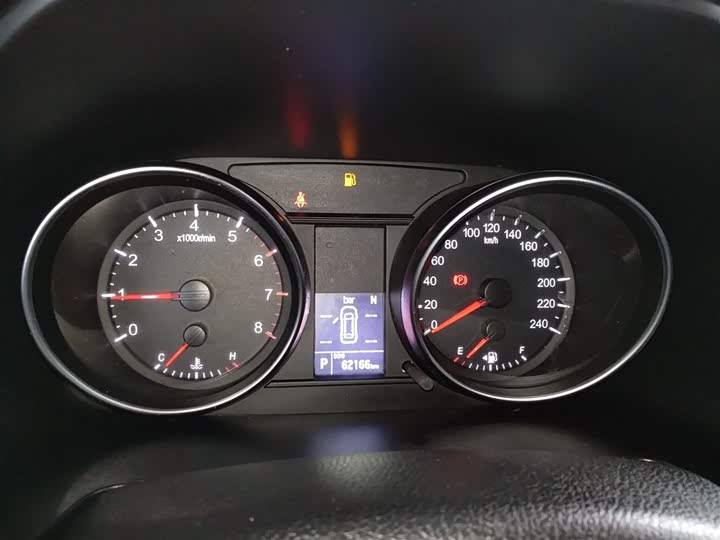 Фото 12 - Haval M6