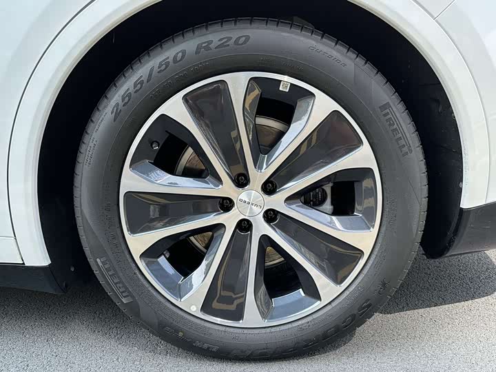 Фото 7 - Luxeed R7