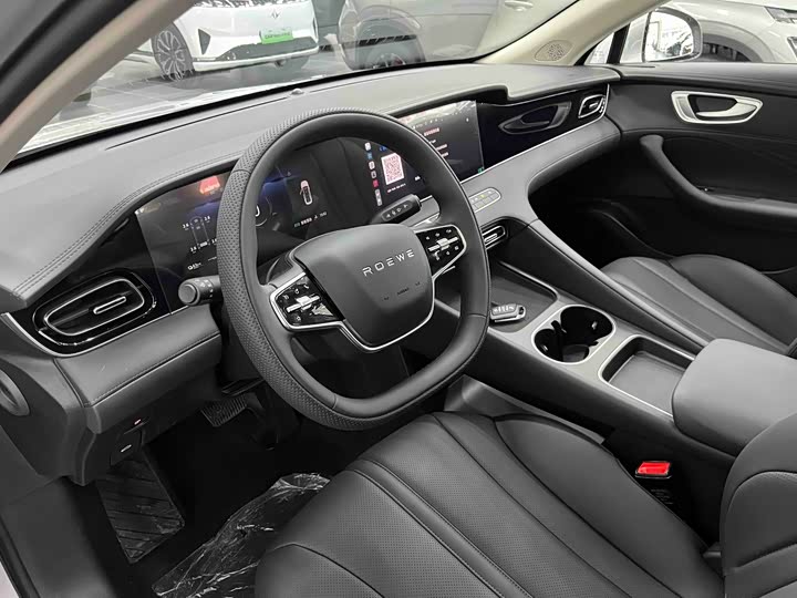 Фото 14 - Roewe D7