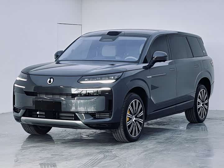 Фото 1 - Denza N9