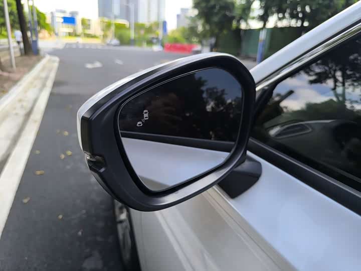 Фото 16 - Honda Civic