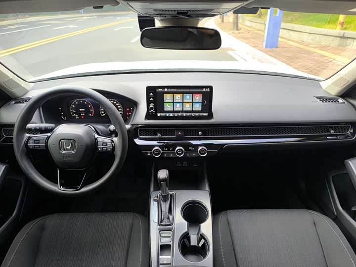 Фото 18 - Honda Civic