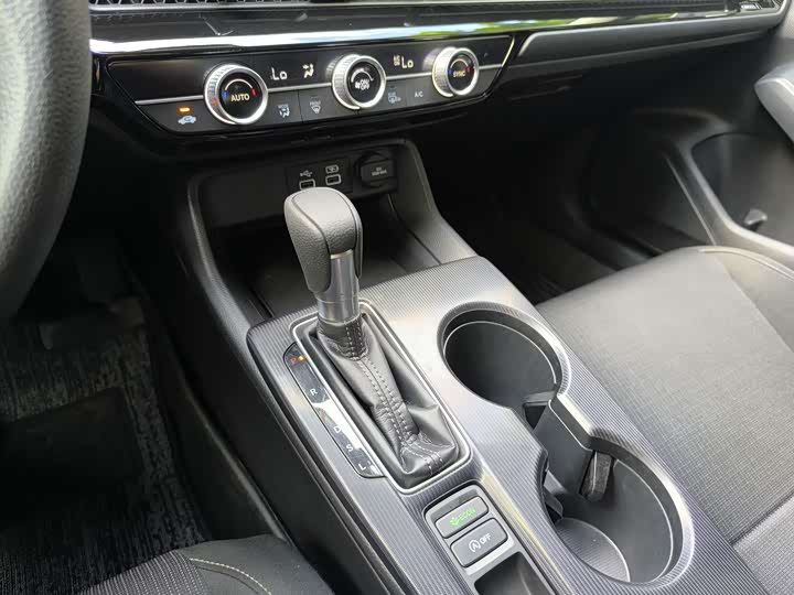 Фото 21 - Honda Civic