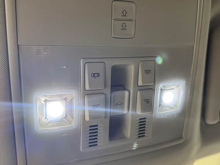 Фото 14 - Volkswagen Tharu