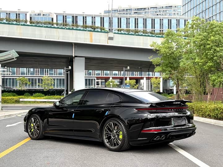 Фото 4 - Porsche Panamera Hybrid