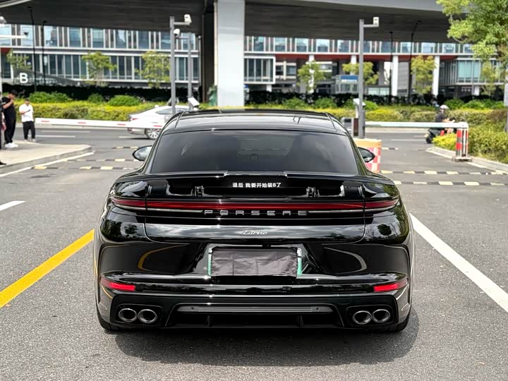 Фото 5 - Porsche Panamera Hybrid