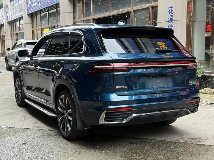 Фото 4 - Geely Monjaro