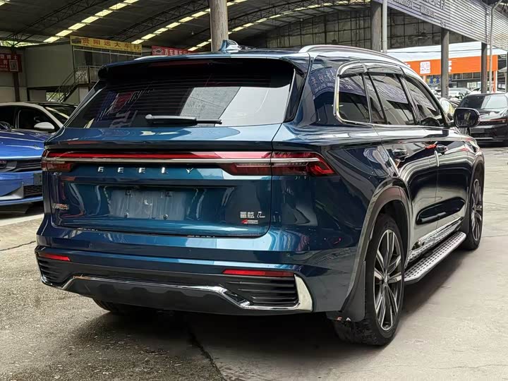 Фото 5 - Geely Monjaro