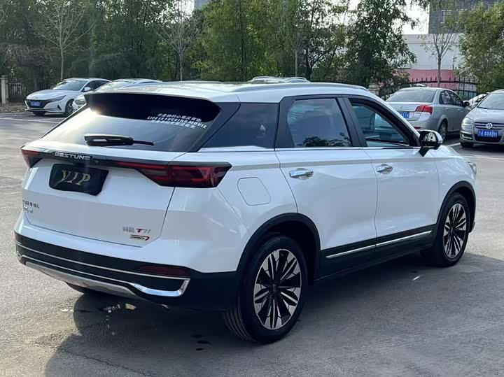 Фото 7 - Bestune T77