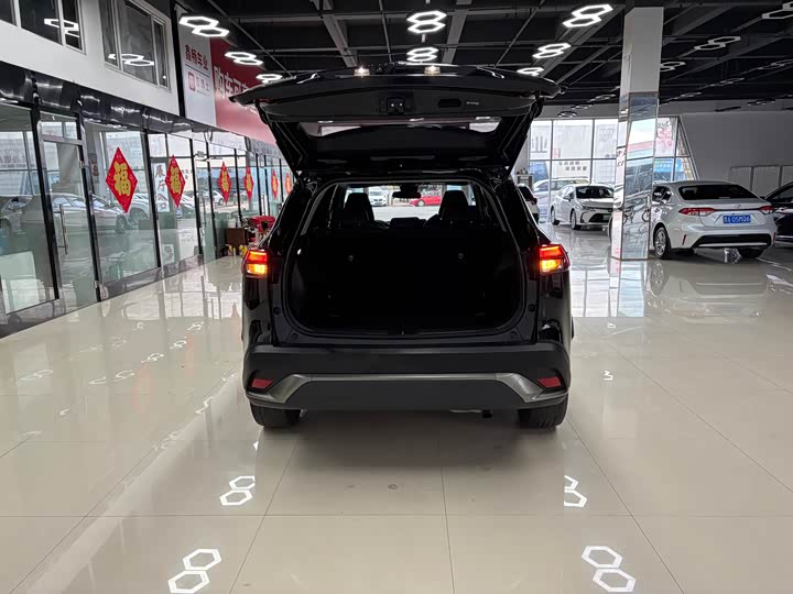 Фото 21 - Toyota Frontlander