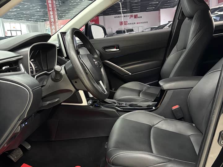 Фото 9 - Toyota Frontlander