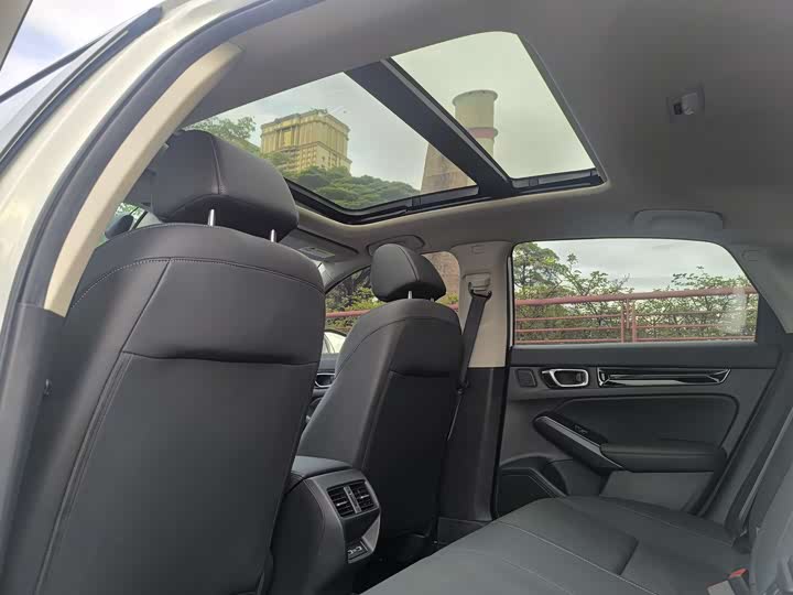 Фото 14 - Honda Civic