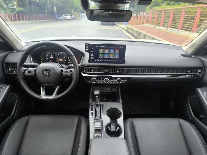 Фото 18 - Honda Civic