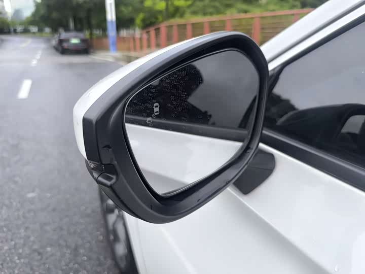 Фото 21 - Honda Civic