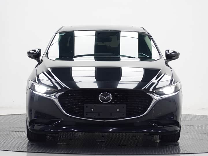 Фото 2 - Mazda 3 (Axela)