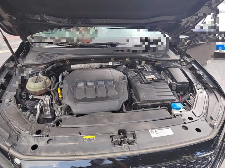 Фото 11 - Volkswagen Passat