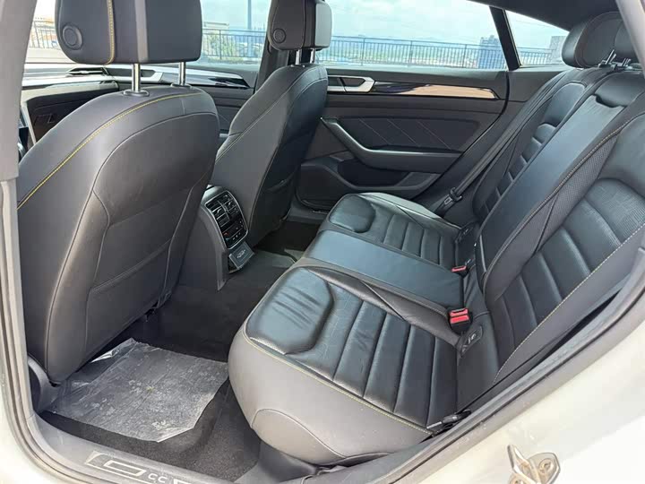 Фото 11 - Volkswagen CC